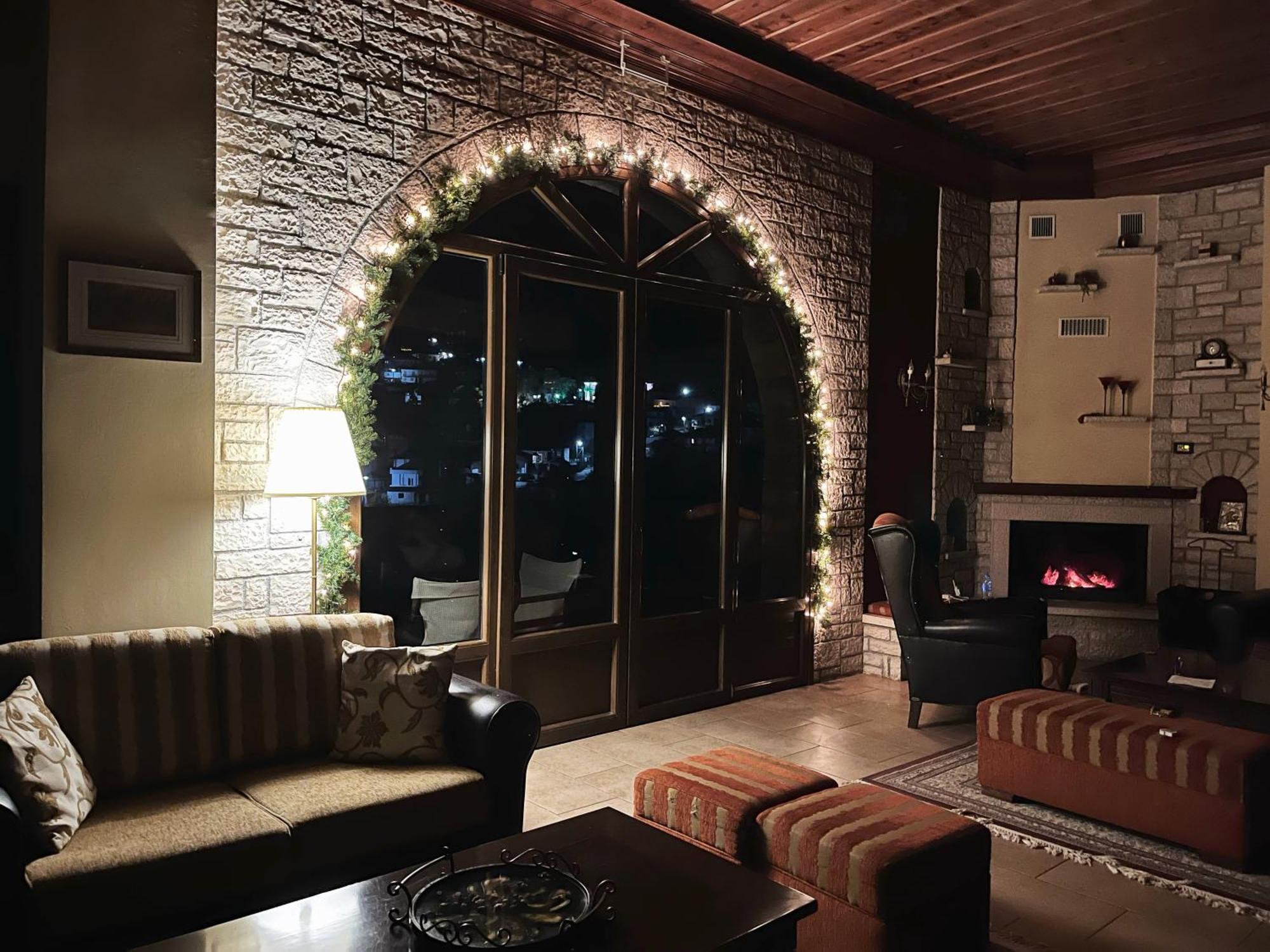 Agnanti Zitsas Hotel Екстер'єр фото